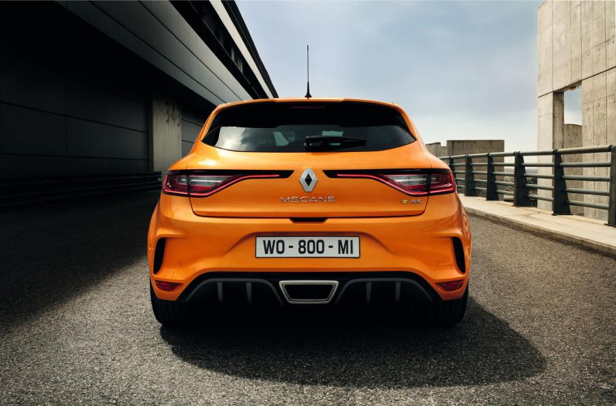  Renault Megane R.S. 2017 года  (WW) (фото 28 из 68)